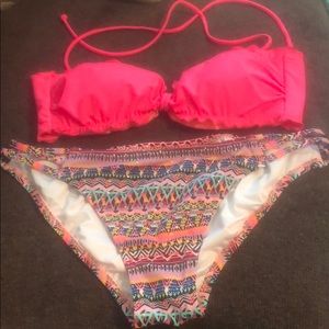 Victoria’s Secret baiting suit size large